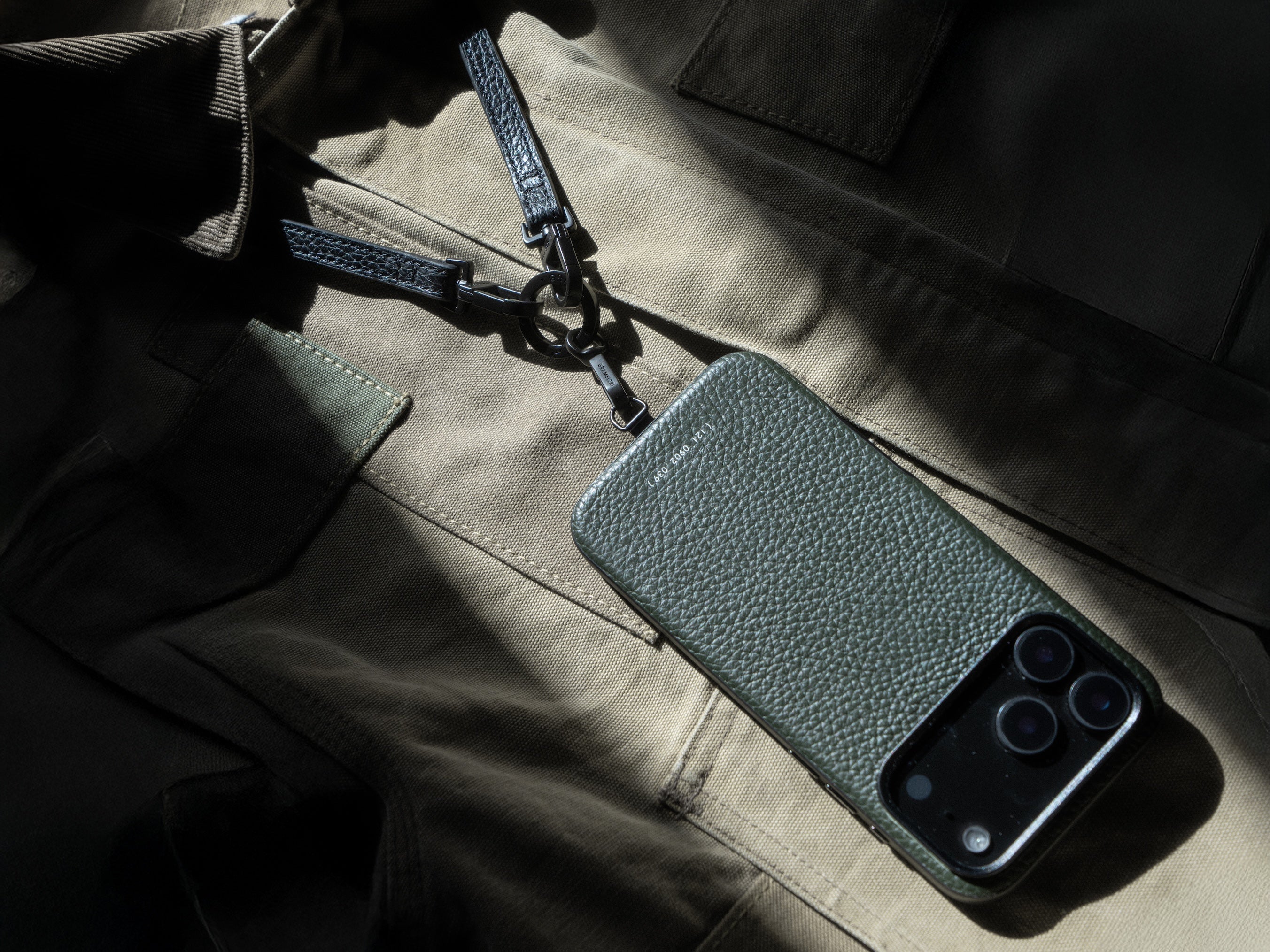 121 MagSafe Pebbled Leather Case | iPhone 17 Pro Max - Image 20
