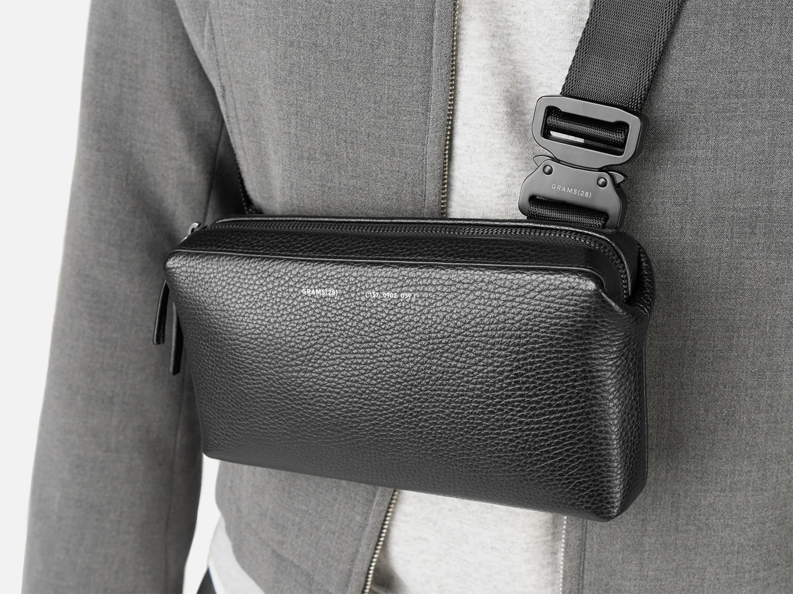 157 Essential Sling - Image 8