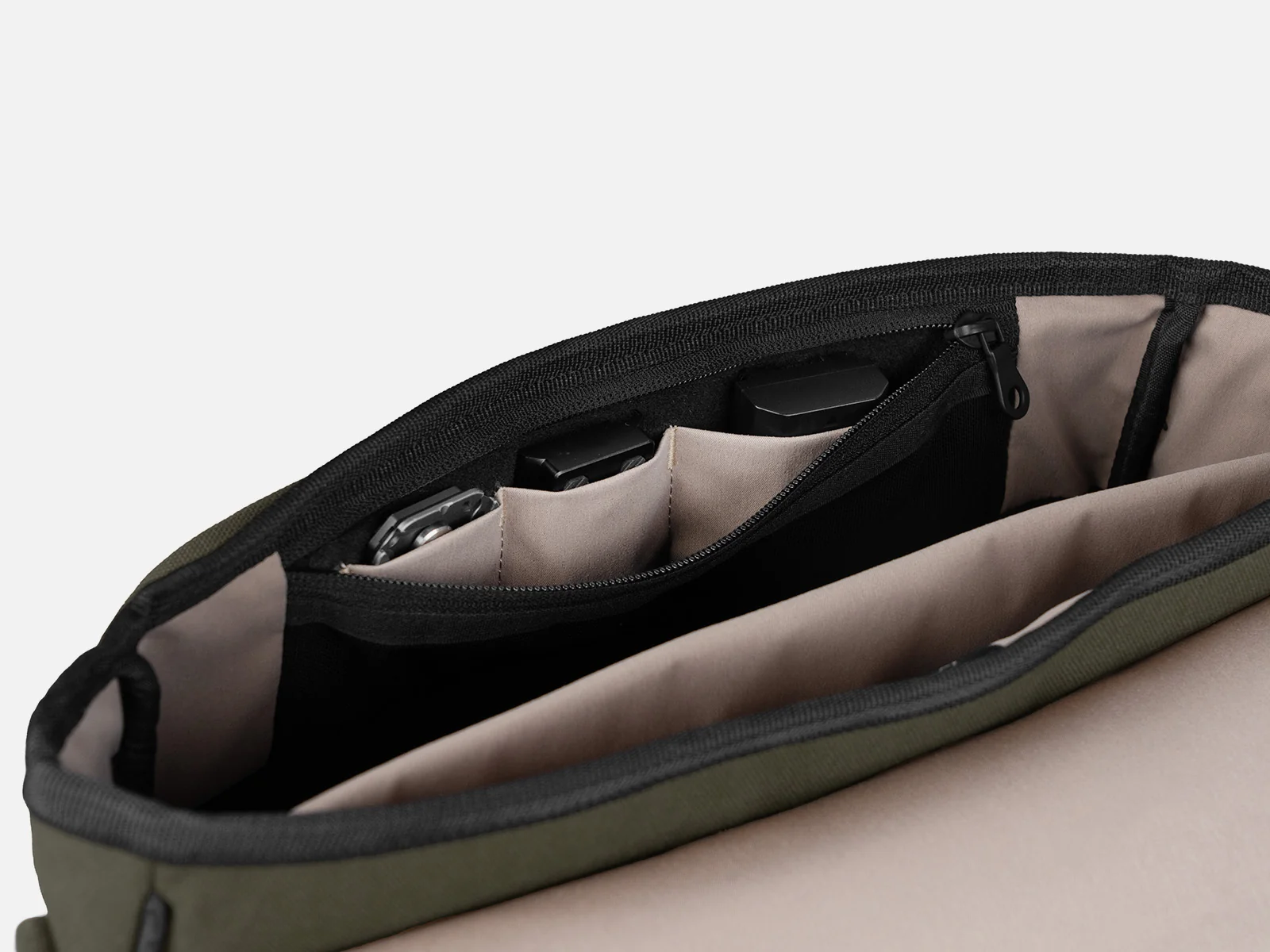 302 Adventure Sling - Image 18