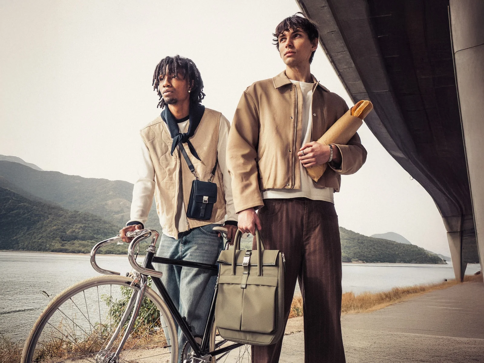 704 Folio Bag - Image 22