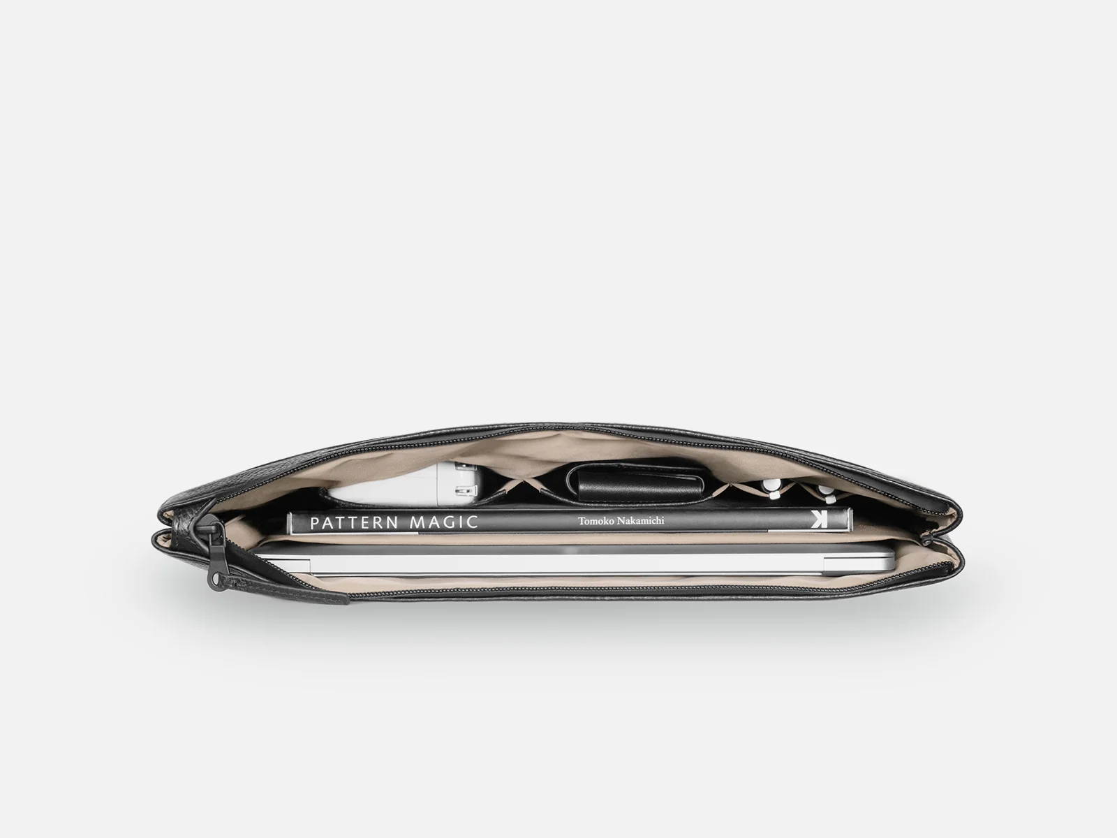 MR LEE x GRAMS28 120 Leather Folio - Image 12
